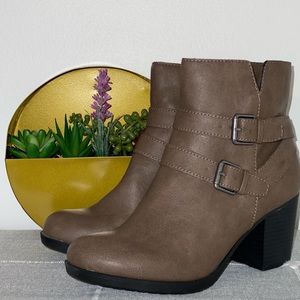 Style & Co. boots
